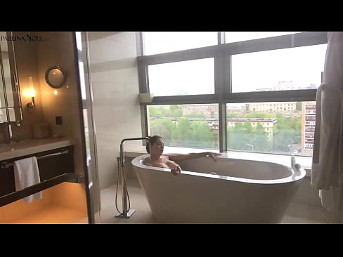 ❤️ Ogromna laska namiętnie waląca sobie cipkę w łazience Hard porn at us pl.fullpornercom.ru ﹏